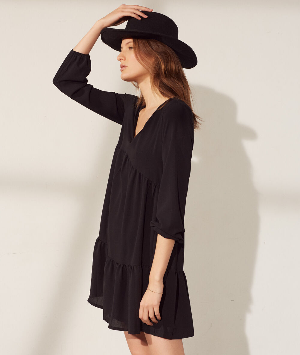 Robe fluide 2 en 1 - brassière intégrée noir.