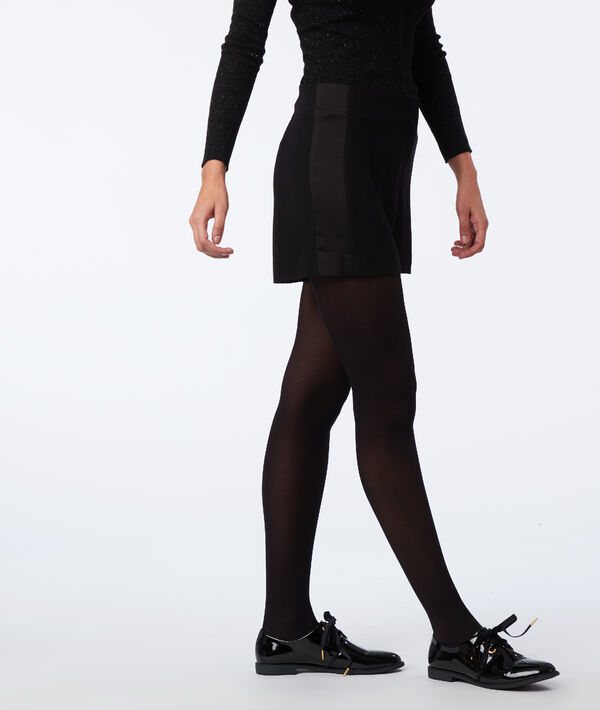 Short à bandes latérales satinées Short à bandes latérales satinées