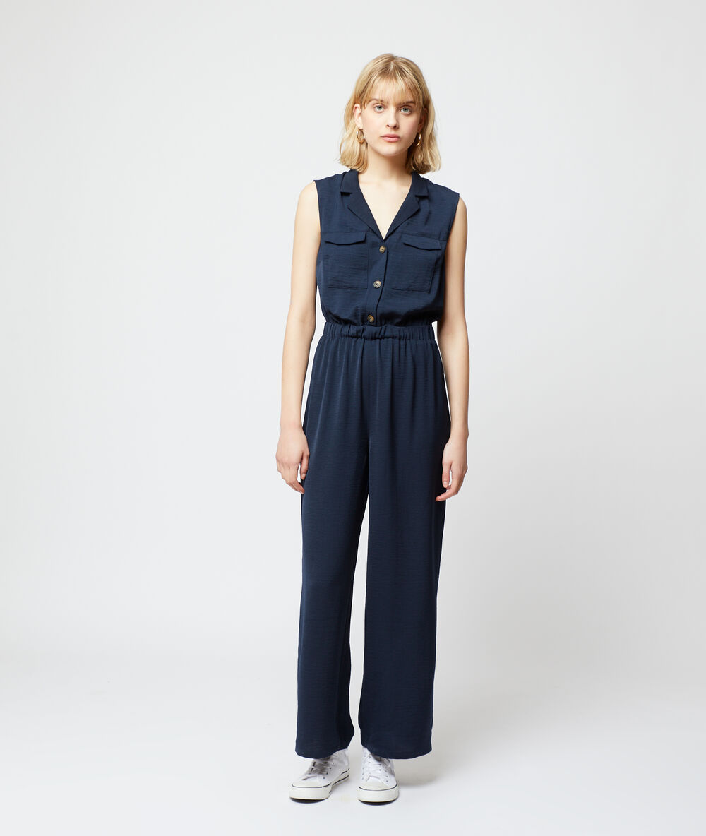 Combinaison tailleur marine.