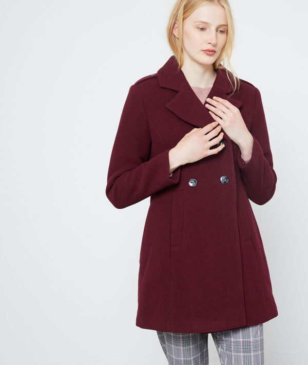 Manteau masculin bordeaux.