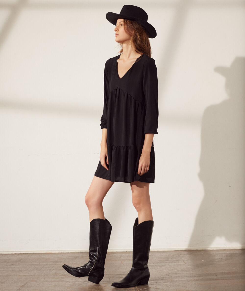 Robe fluide 2 en 1 - brassière intégrée noir.