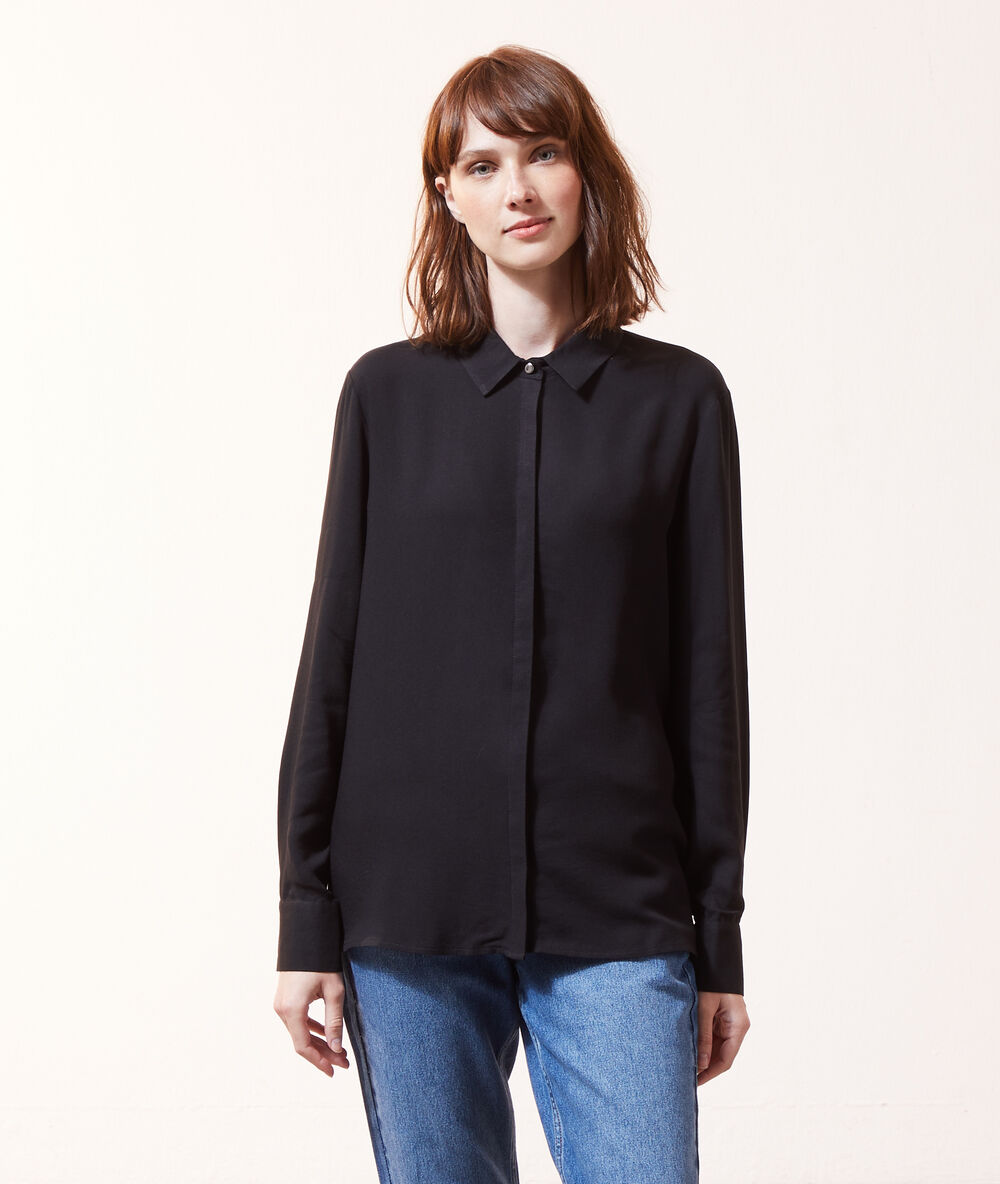 Chemise fluide noir.