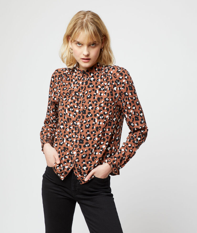 Chemise imprimé léopard terre.