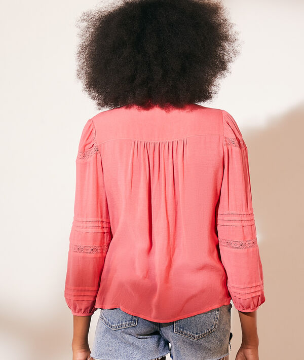 Blouse ajourée détails dentelle Blouse ajourée détails dentelle