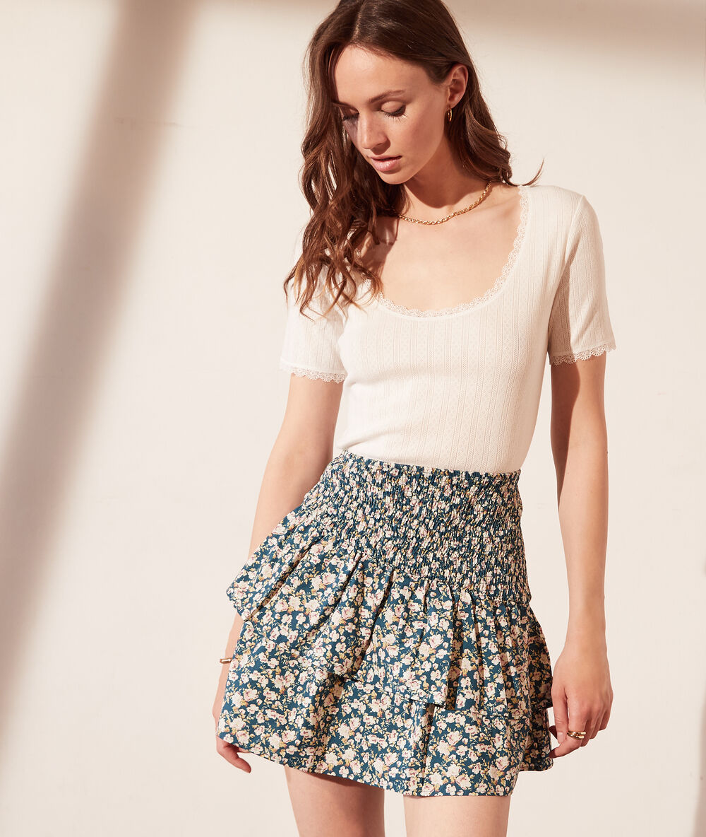 T-shirt pointelle en coton bio détails en dentelle ecru.