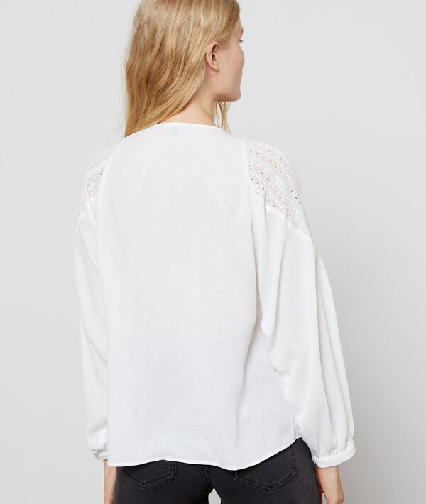 Blouse manches bouffantes à guipure Blouse manches bouffantes à guipure