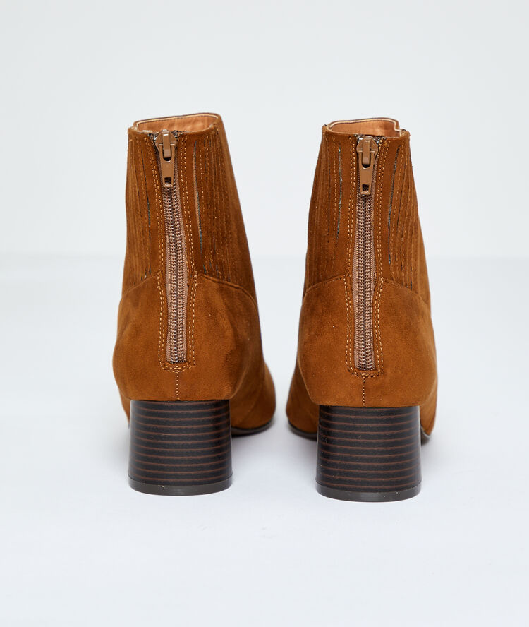 Bottines effet daim terre.