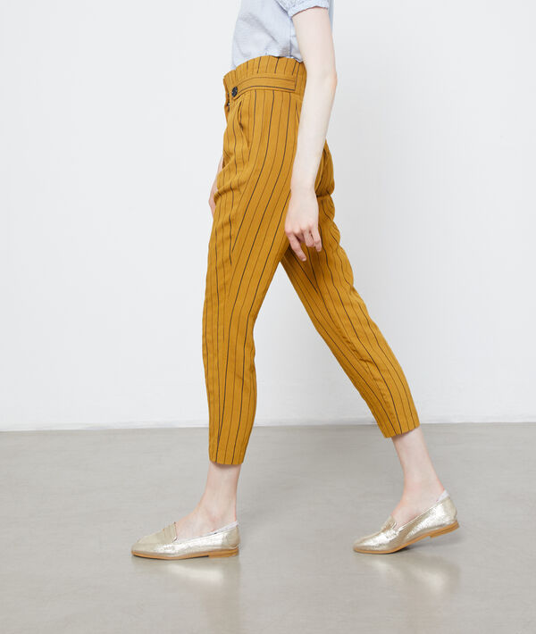 Pantalon carotte à rayures Pantalon carotte à rayures