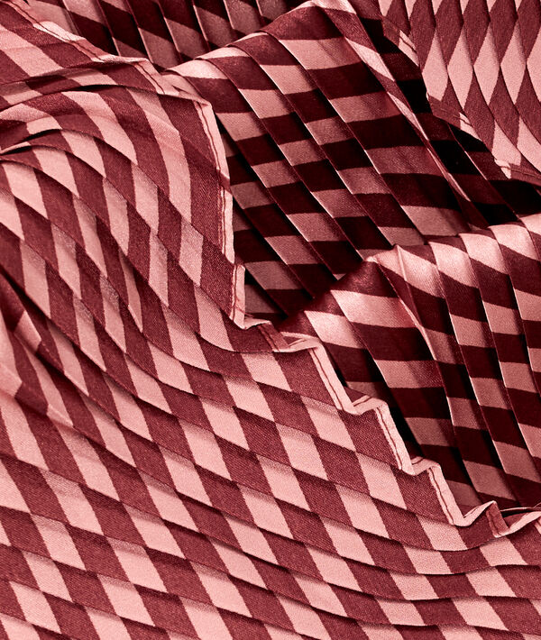 Foulard plissé à rayures Foulard plissé à rayures