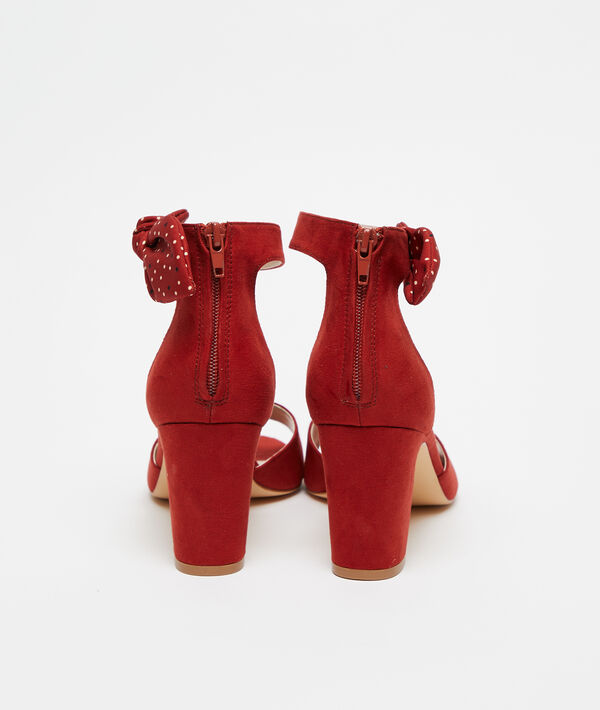 Sandales nouées à talons Sandales nouées à talons