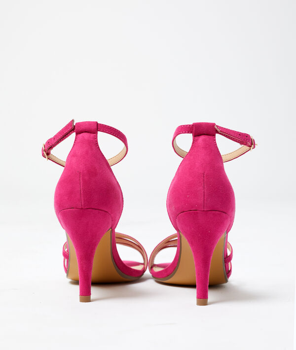 Sandales à talons effet daim framboise.