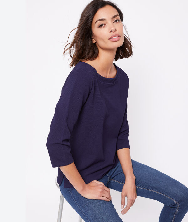 T-shirt col bateau marine.