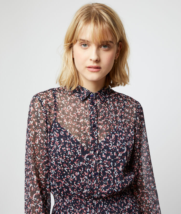 Robe smokée imprimé fleuri marine.