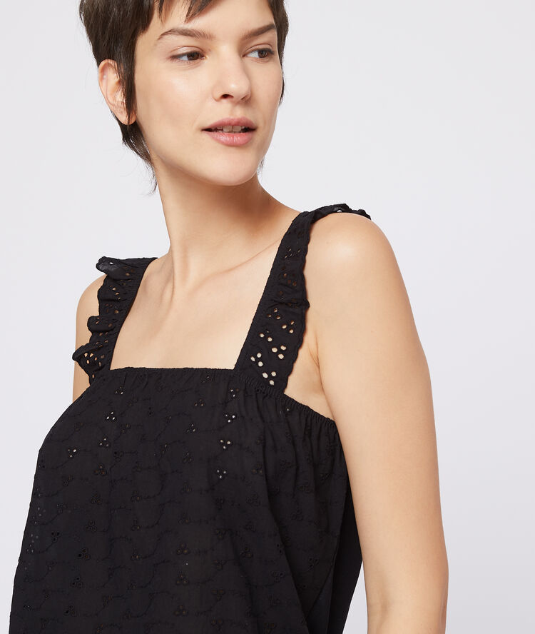 Top à broderie anglaise noir.