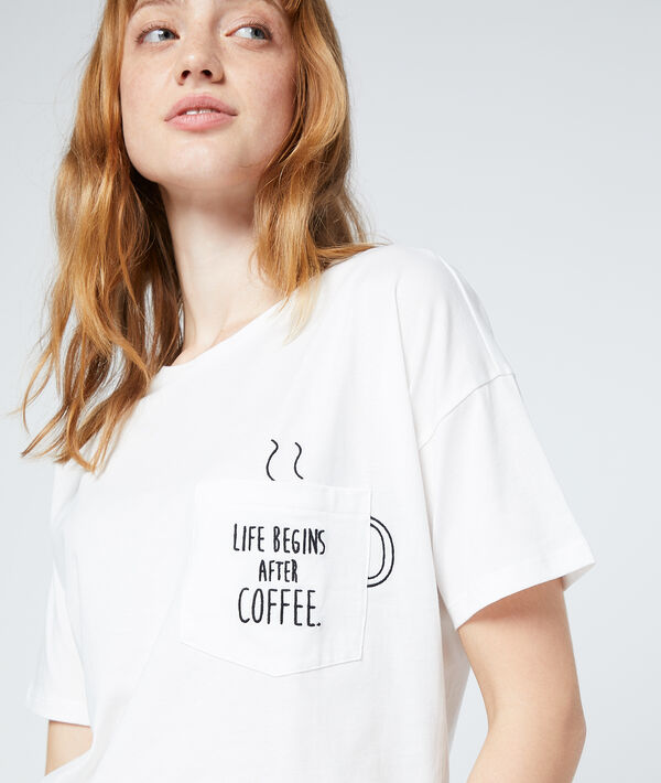 T-shirt "Life begins after coffee" en coton T-shirt "Life begins after coffee" en coton