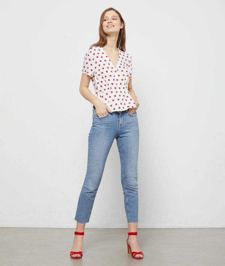 Blouse cache-coeur à pois ecru.