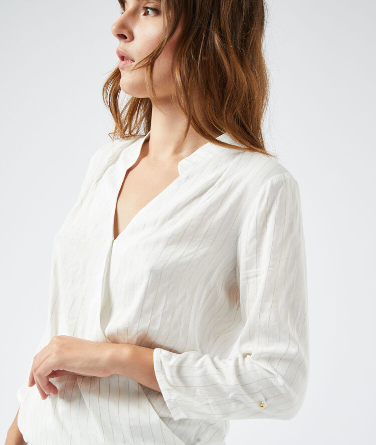 Blouse cache-cœur ecru.