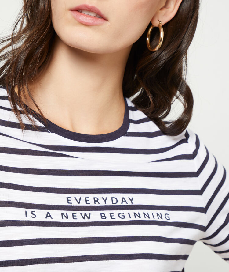 T-shirt "everyday is a new beginning" marine.