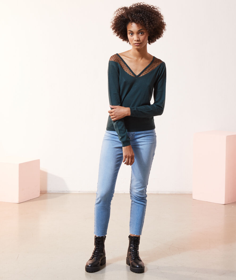 Pull maille fine détails tulle sapin.