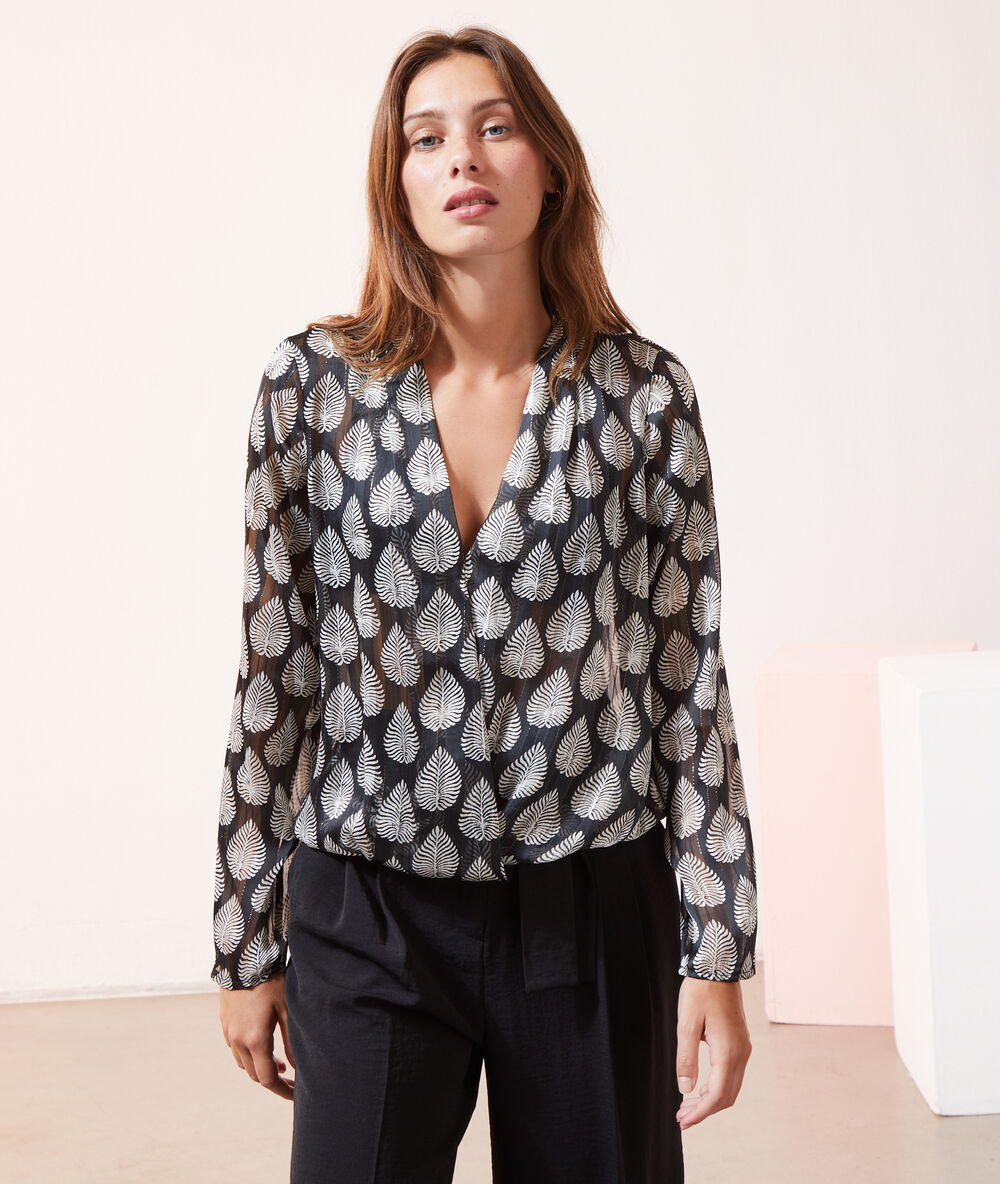 Blouse cache-coeur noir.