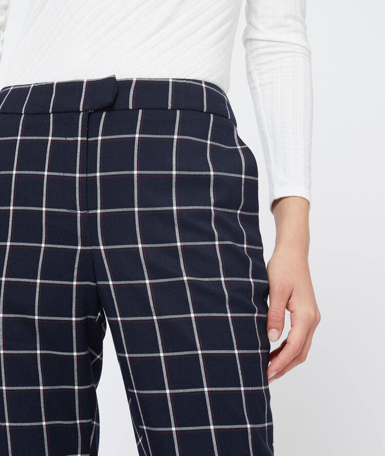 Pantalon cigarette à carreaux marine.