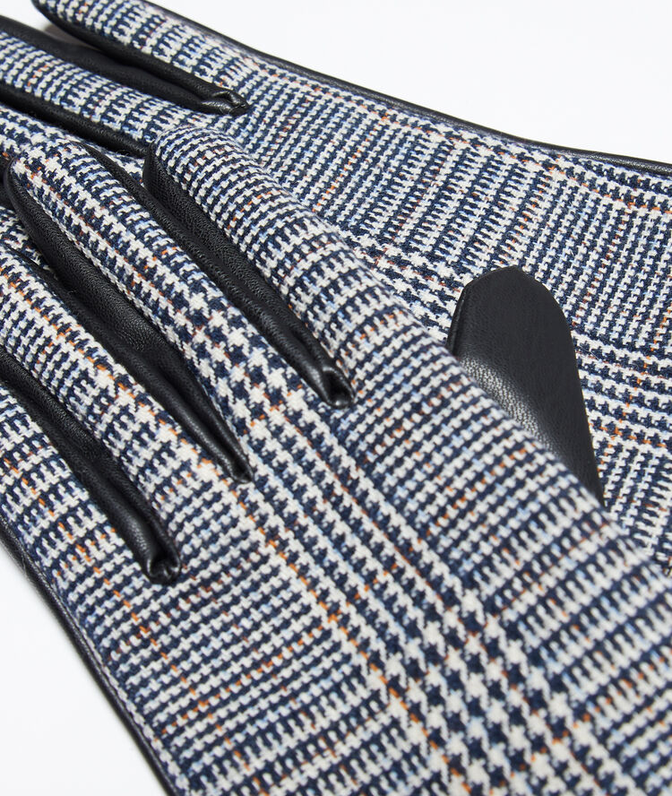 Gants à motifs pied de poule indigo.