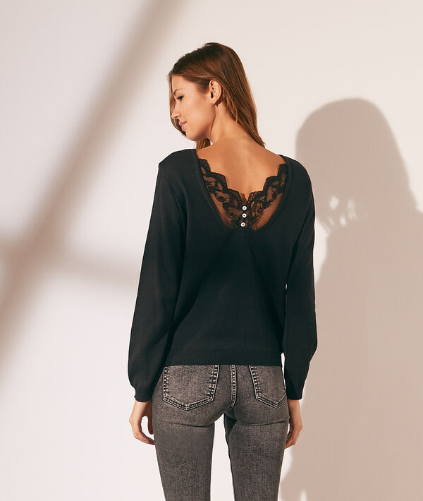 Pull avec dentelle dans le dos Pull avec dentelle dans le dos