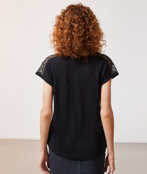 T-shirt détail guipûre T-shirt détail guipûre
