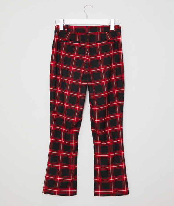 Pantalon flare à carreaux carmin.