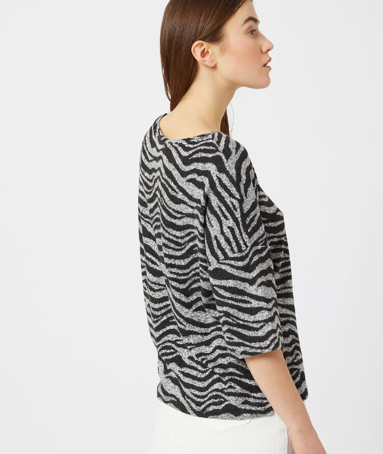 T-shirt maille douce à imprimé zèbre gris chine moyen.