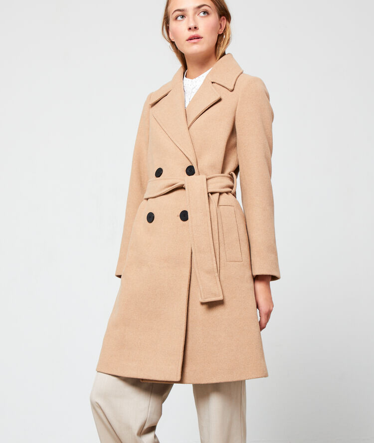 Manteau masculin ceinturé creme.