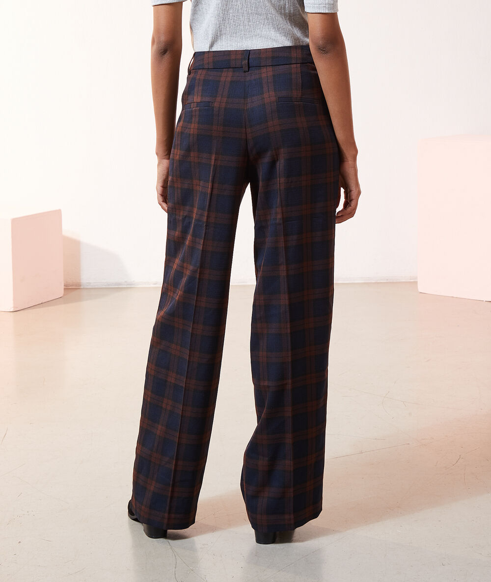 Pantalon carreaux à pinces bordeaux.