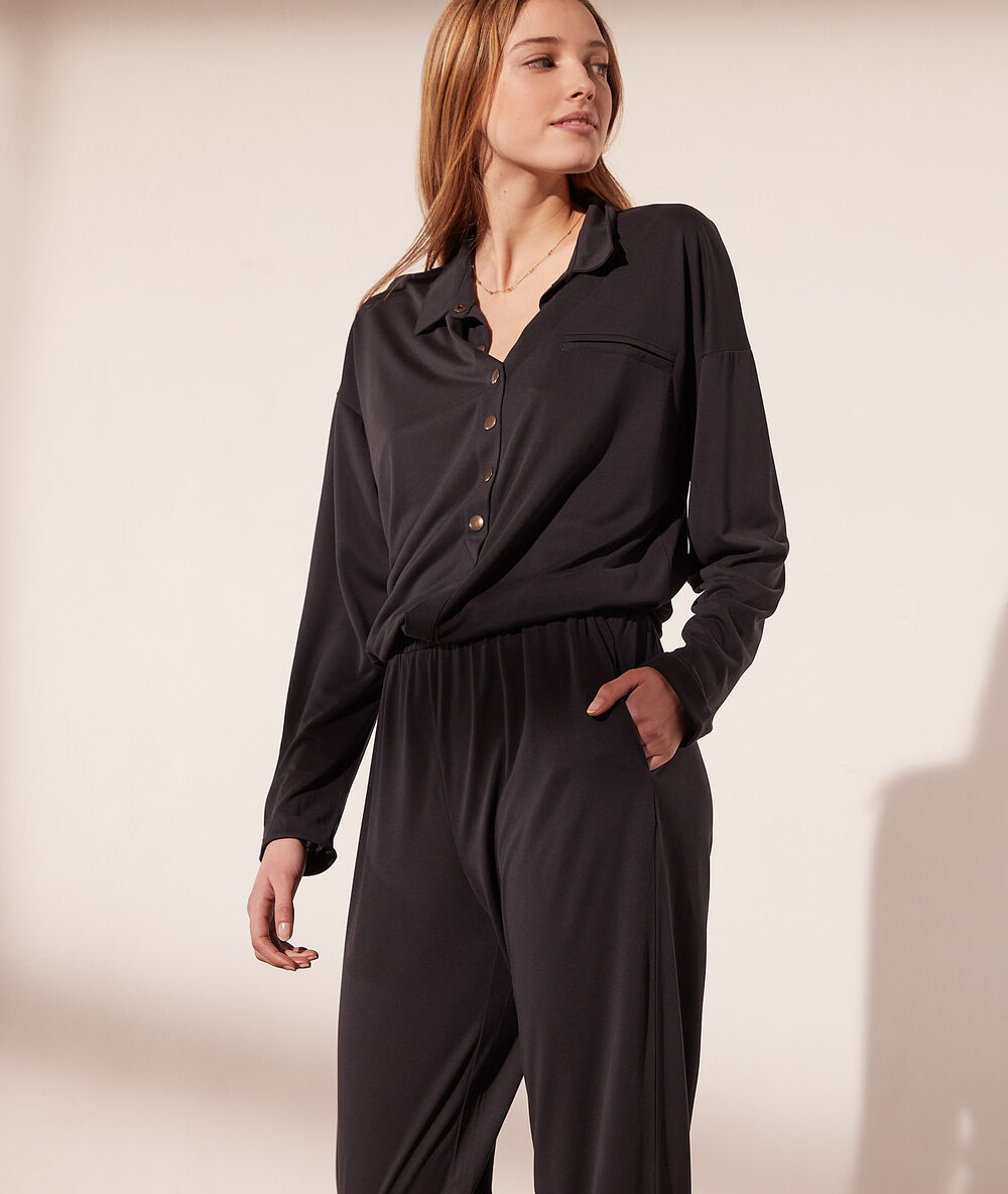 Combinaison jogger noir.