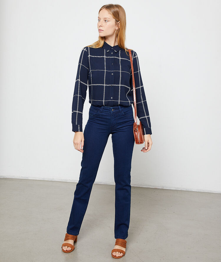 Chemise à carreaux marine.