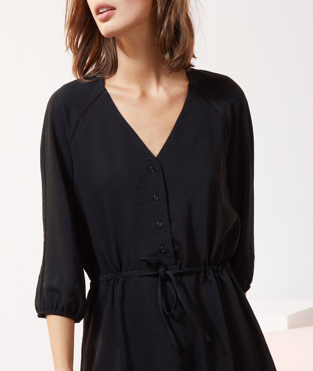 Robe fluide à nouer noir.