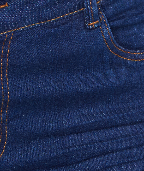 Jean skinny brut.