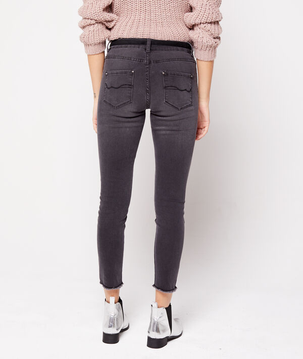 Jean slim à bords frangés anthracite.