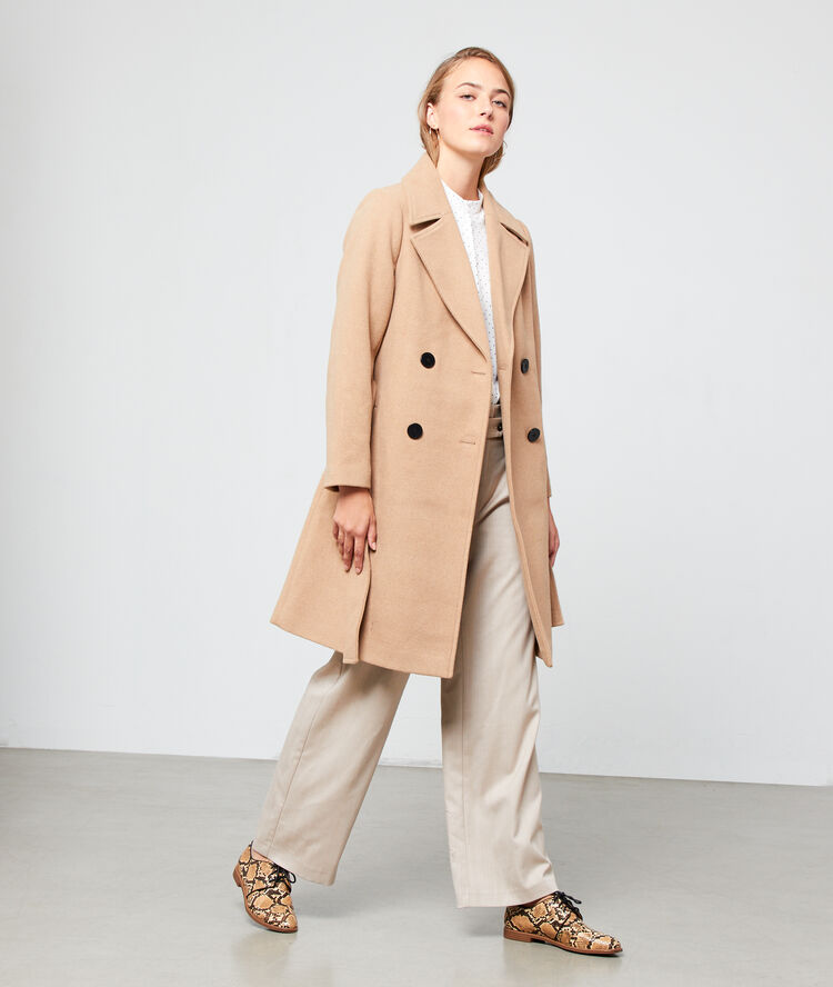 Manteau masculin ceinturé creme.