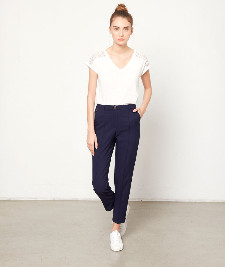 Pantalon carotte marine.