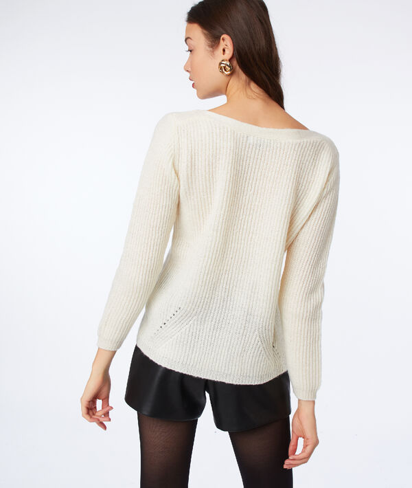 Pull en grosse maille ecru.