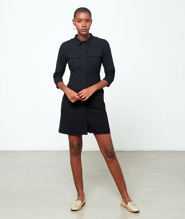 Robe chemise noir.