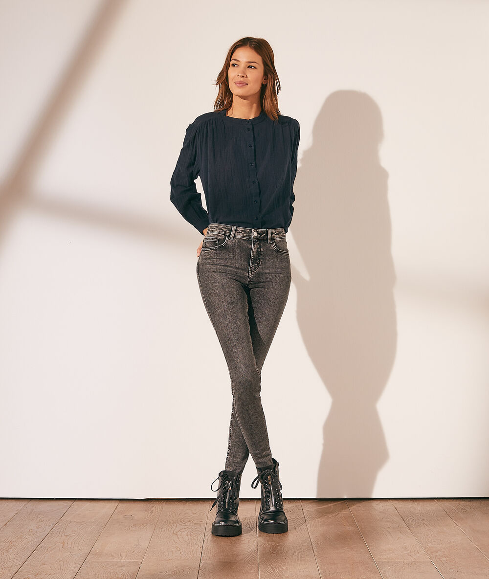Jean skinny délavé anthracite.
