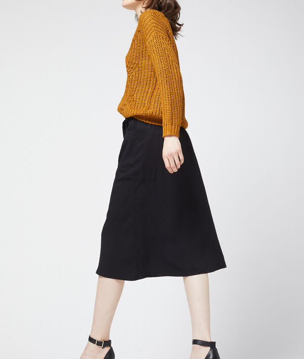 Jupe midi boutonnée noir.