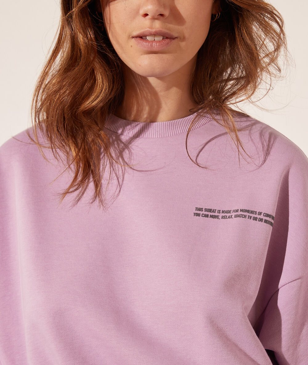Sweat lilas.