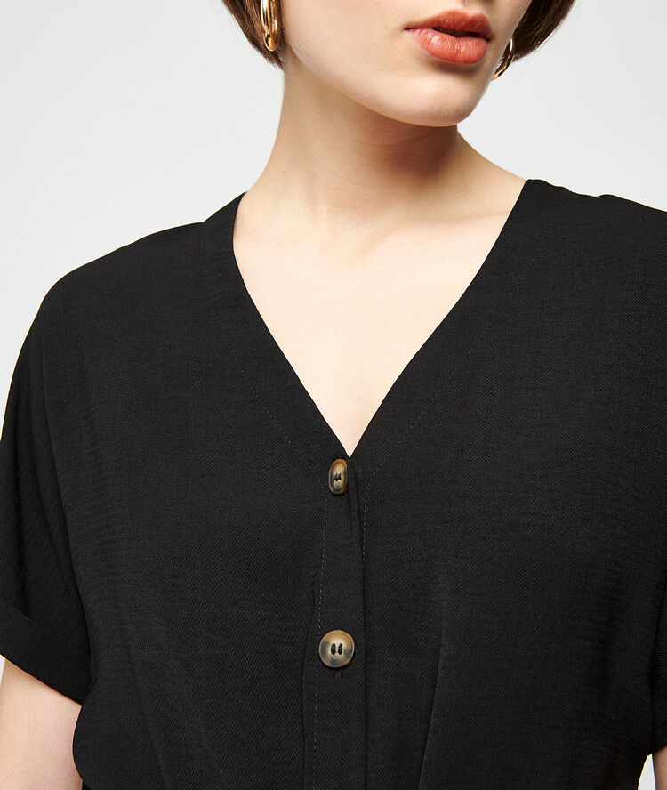Robe boutonnée à nouer noir.