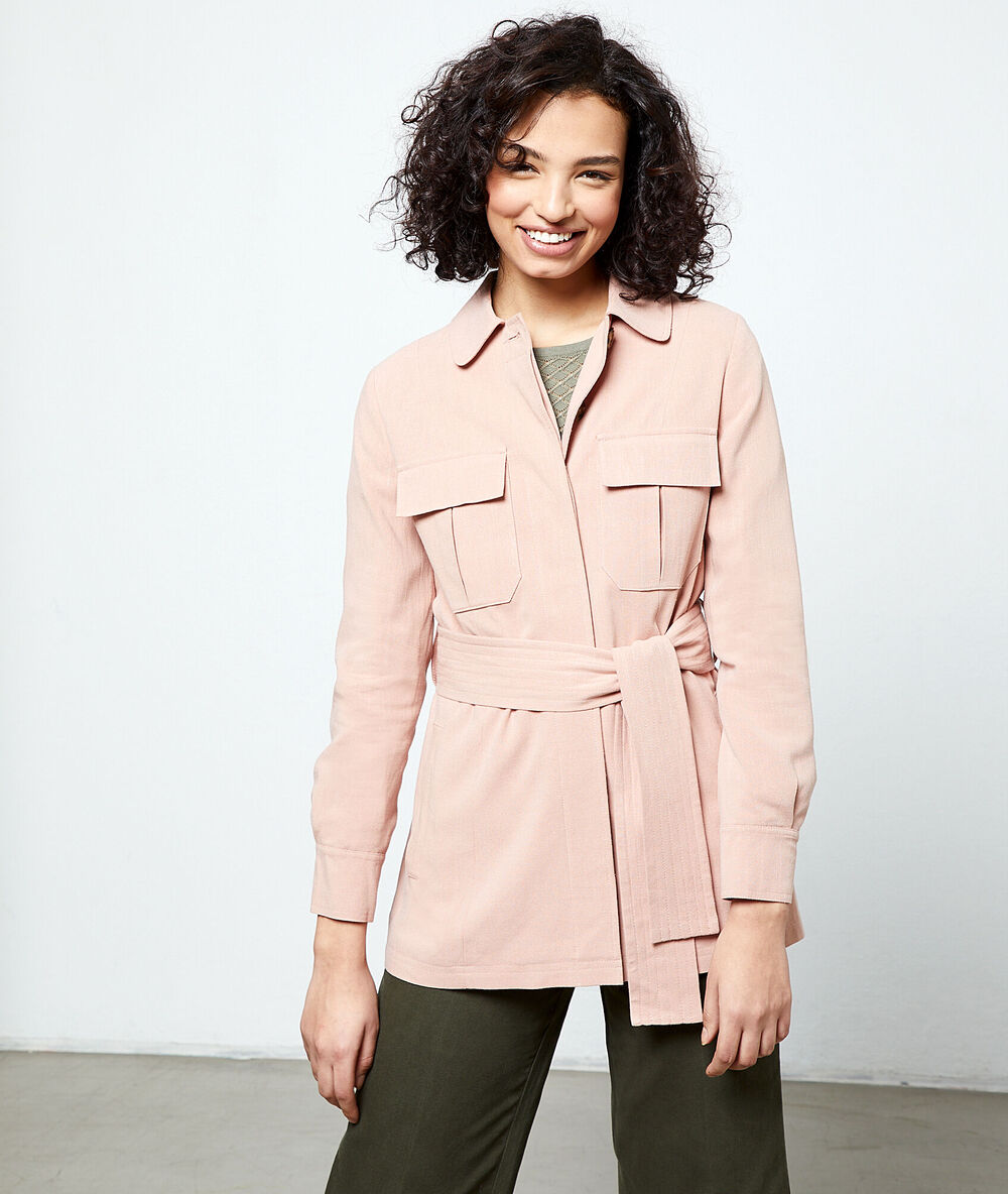 Trench court blush.