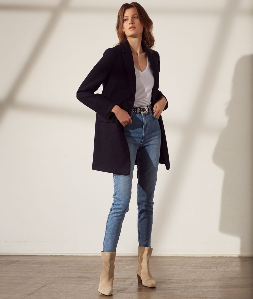 Manteau droit marine.