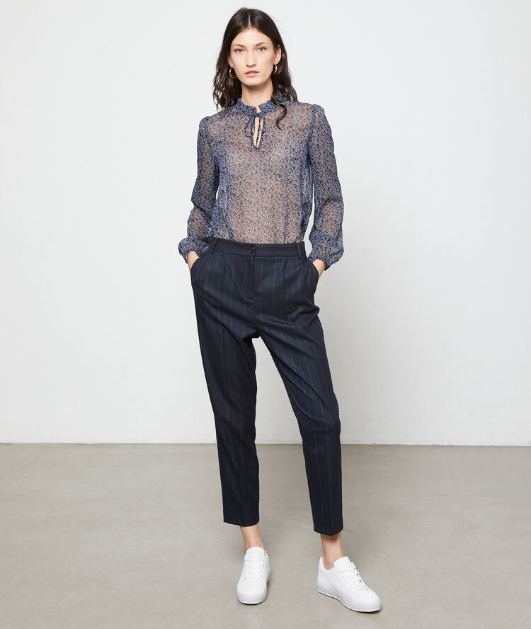 Blouse effet transparent marine.