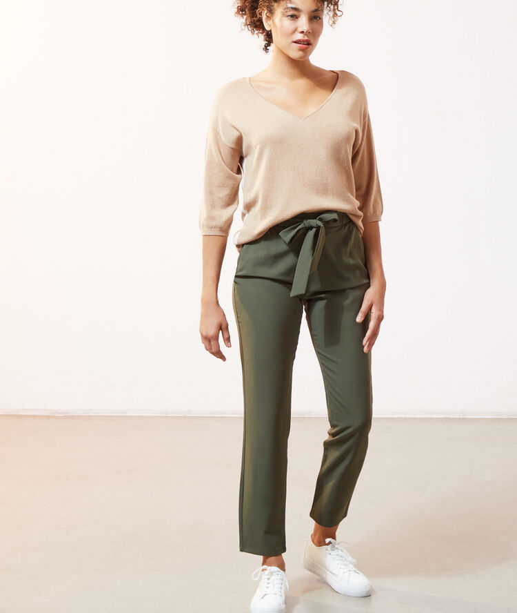 Pantalon carotte à nouer kaki.