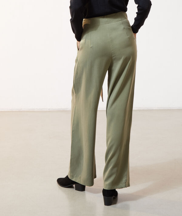 Pantalon large ceinturé Pantalon large ceinturé
